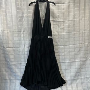 The blue door boutique women dress color black size L